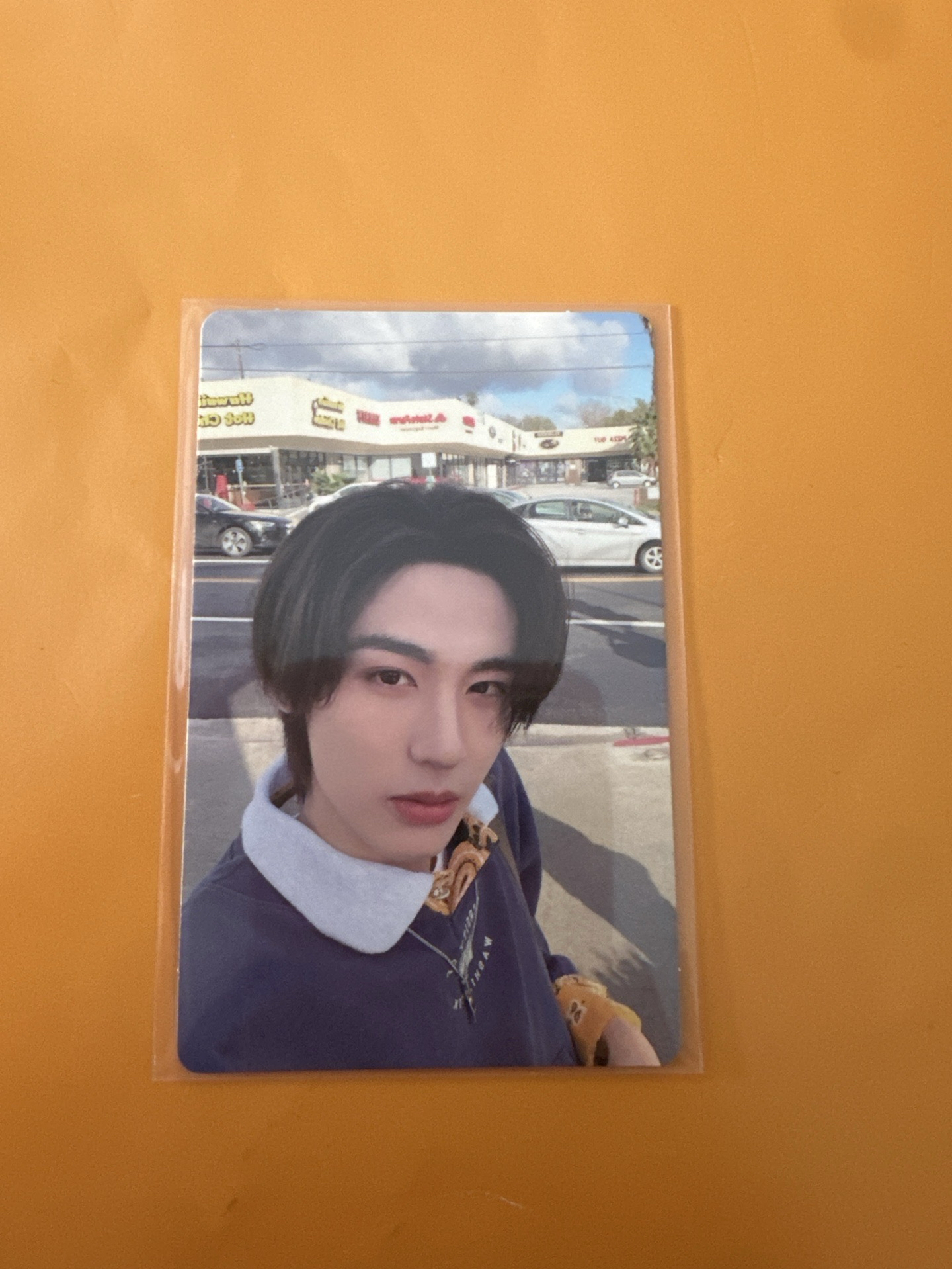 李涵(請多帶賣場任一卡