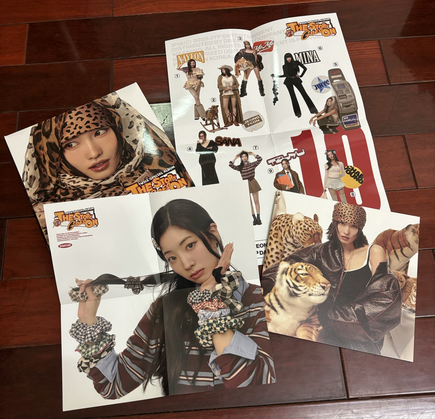 TWICE 十週年桃單封