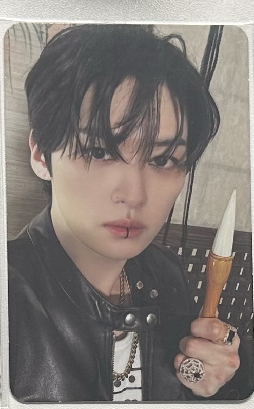 戴了兩條金項鍊