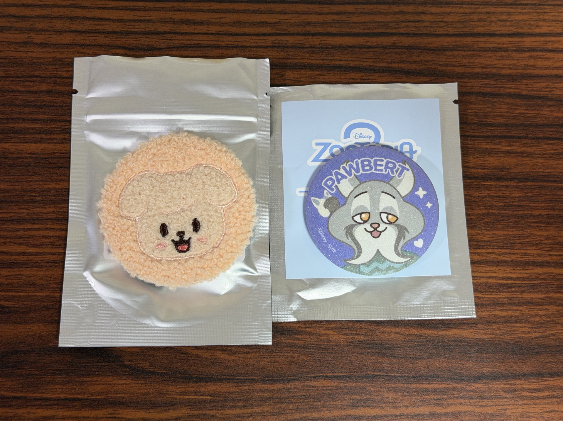 飯咪絨毛徽章 帕皮豆豆眼