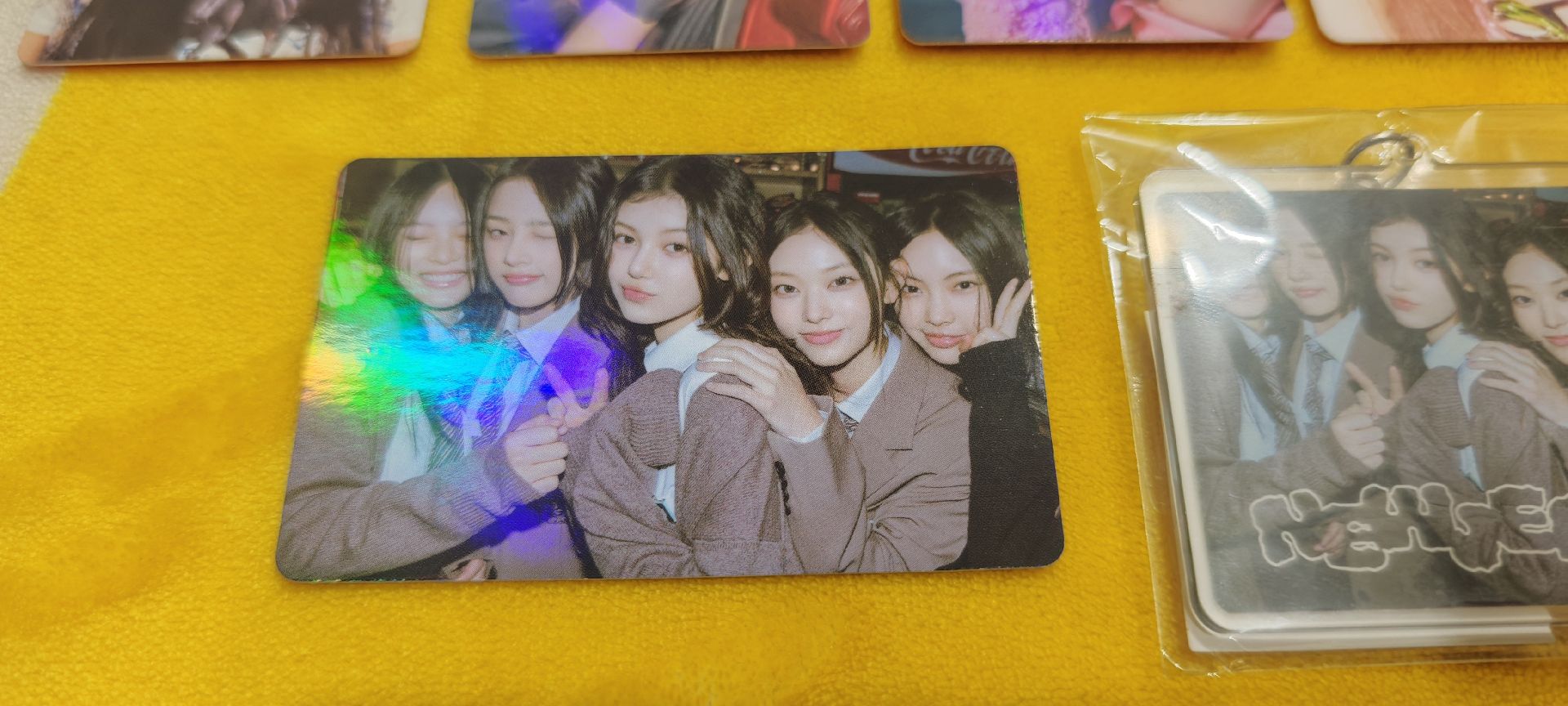 NewJeans OMG WeverseJP 日咖特典小卡組(全套6張+團體吊飾) 【完整無缺】