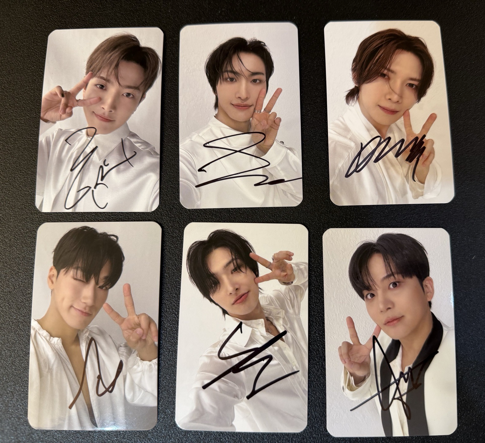 替友出 亞巡台北場親簽