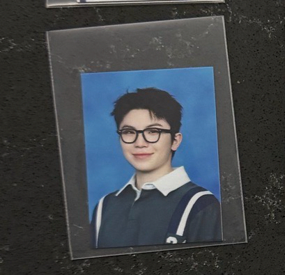 勳25克拉島證件照