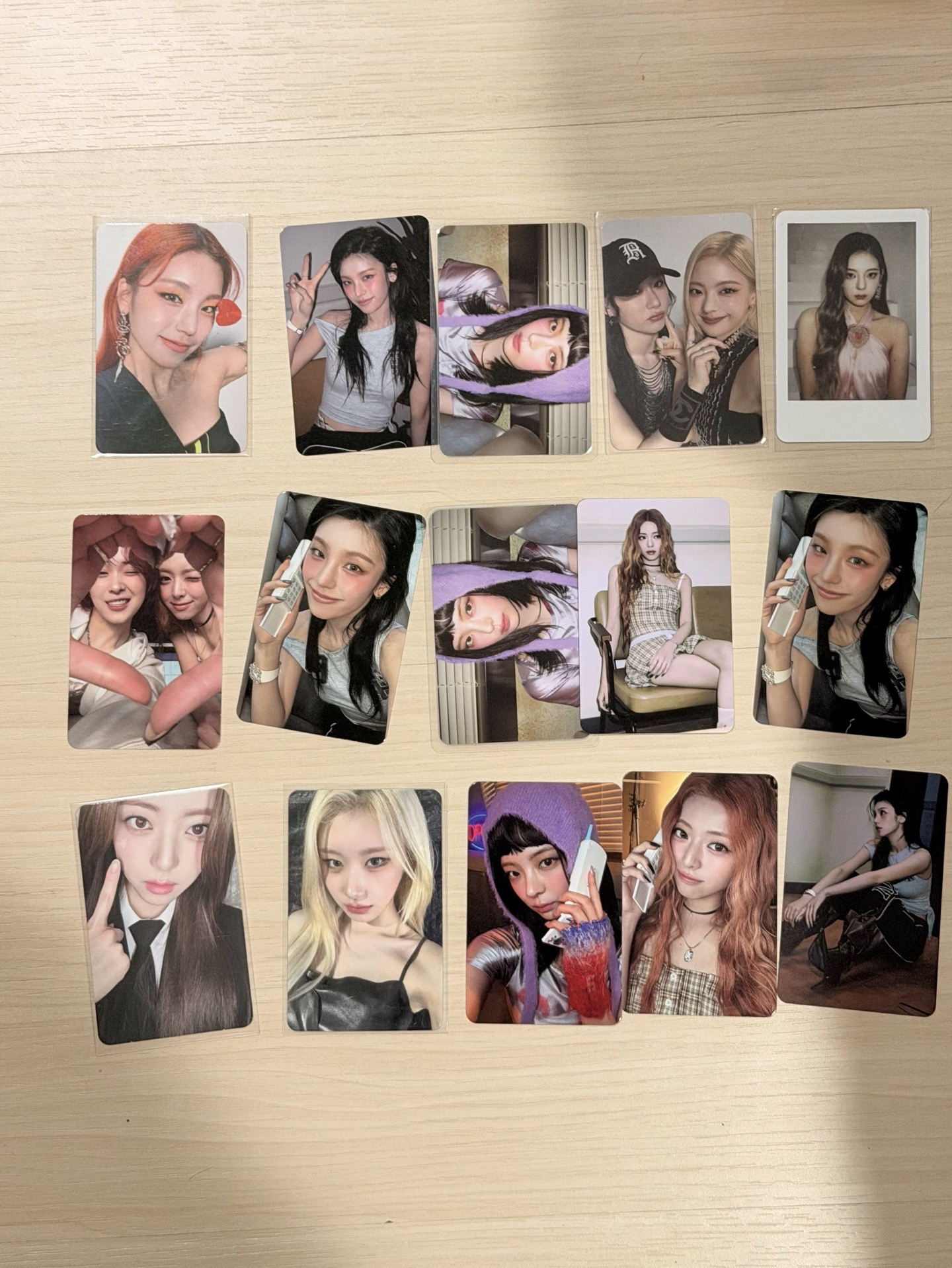 盤出 有領娜中背