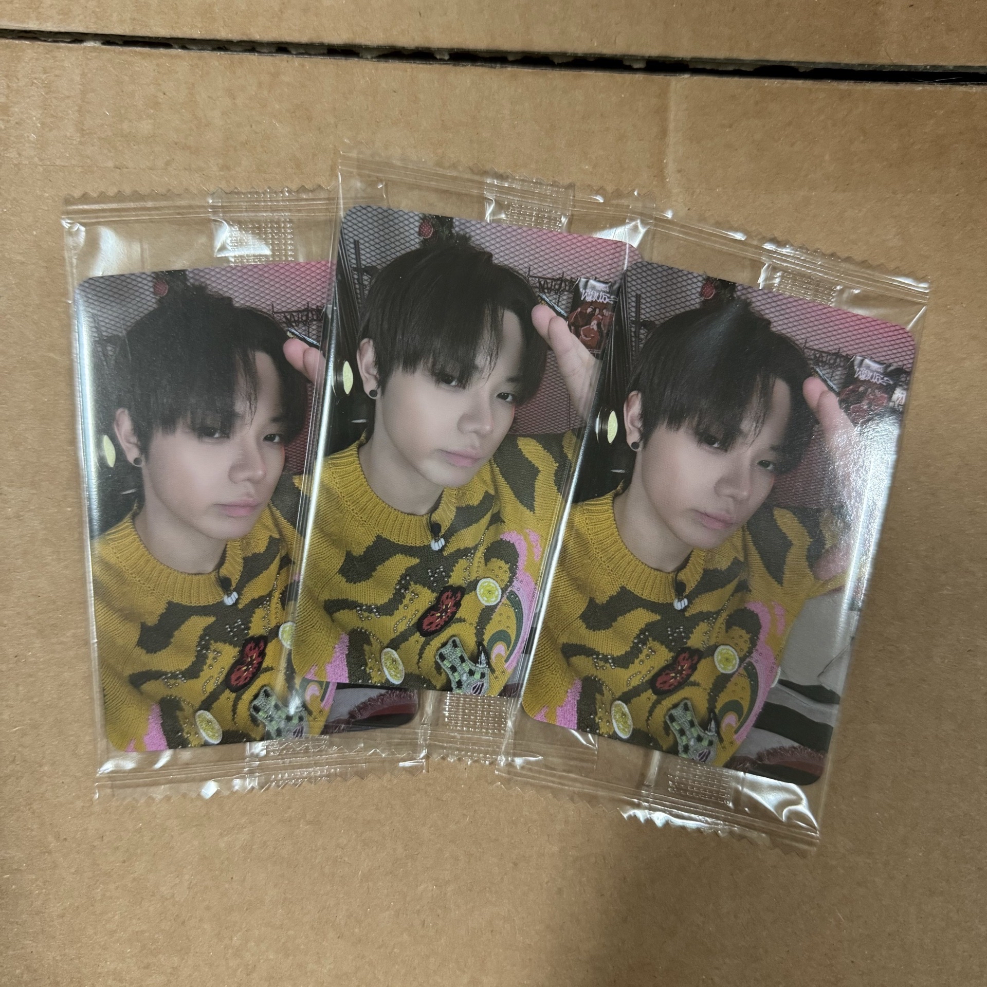 Lngshot Ktown4u k4 特典卡 五律Ohyul