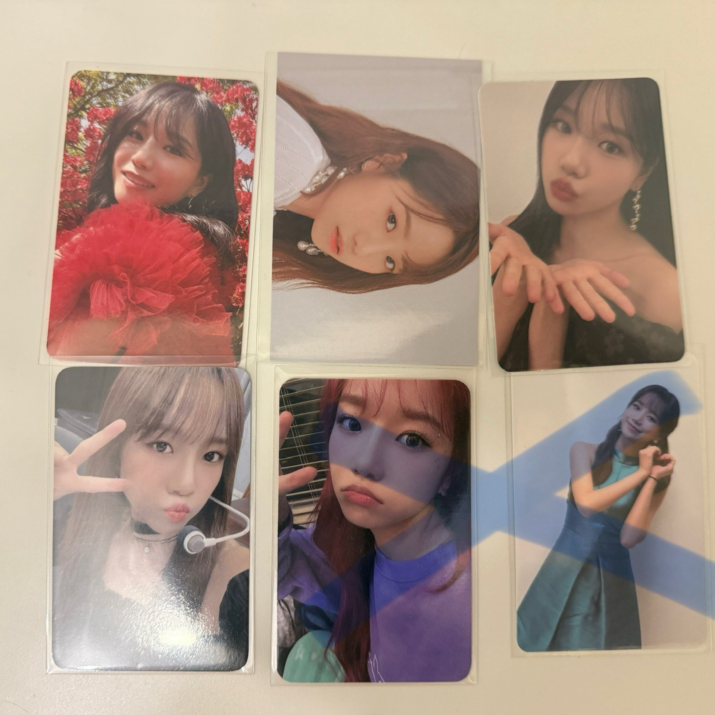 四張小卡不拆售