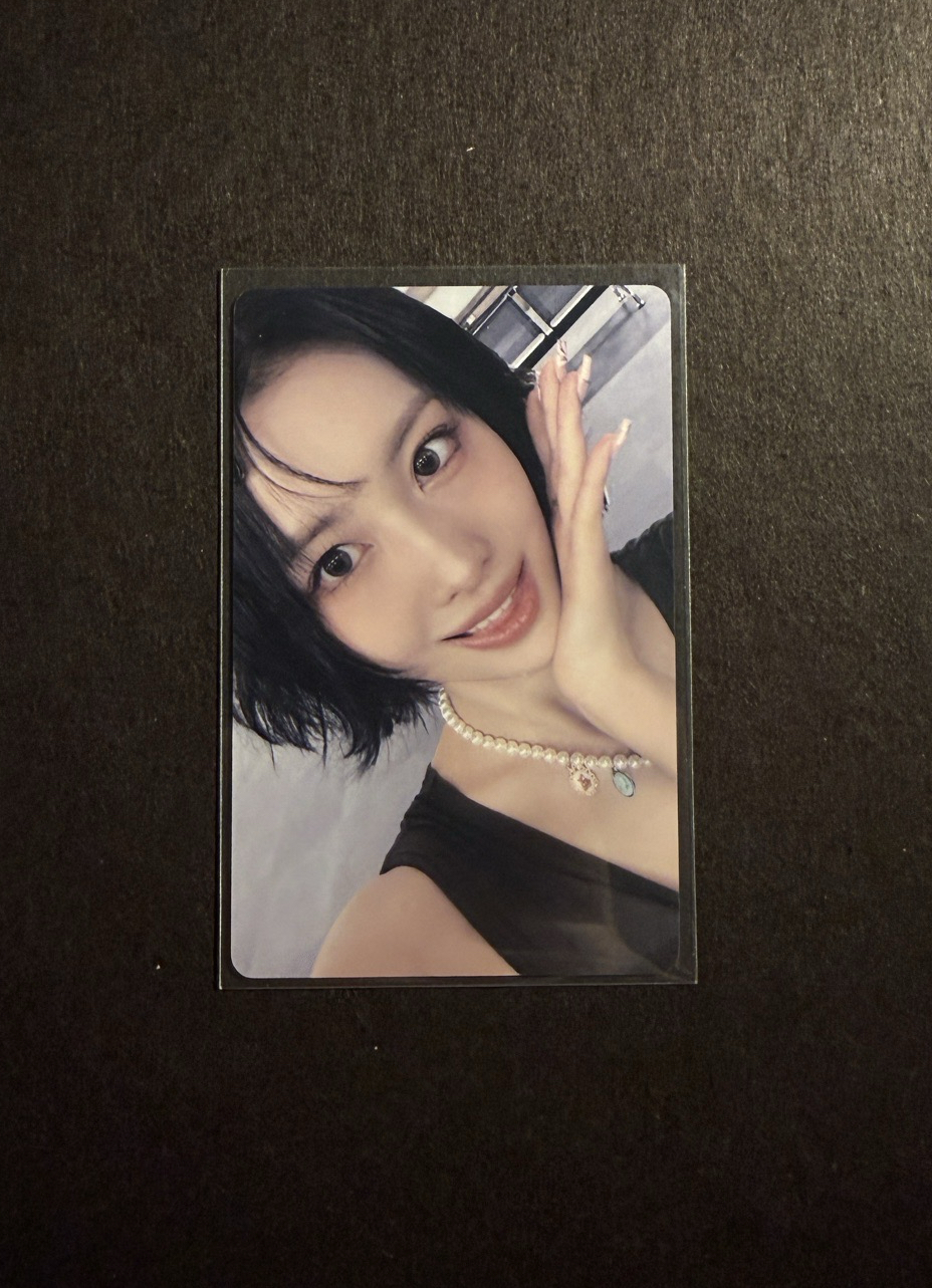 MOMO yzy 線上2.0簽售卡