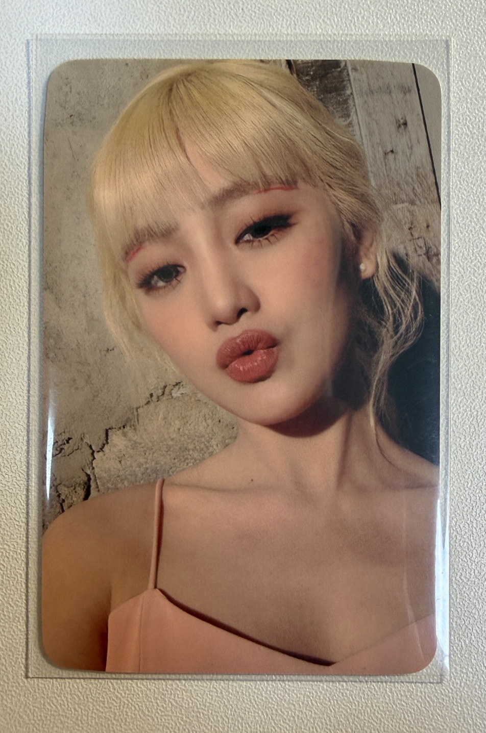 🔵I BURN 金髮妮 K4特典卡