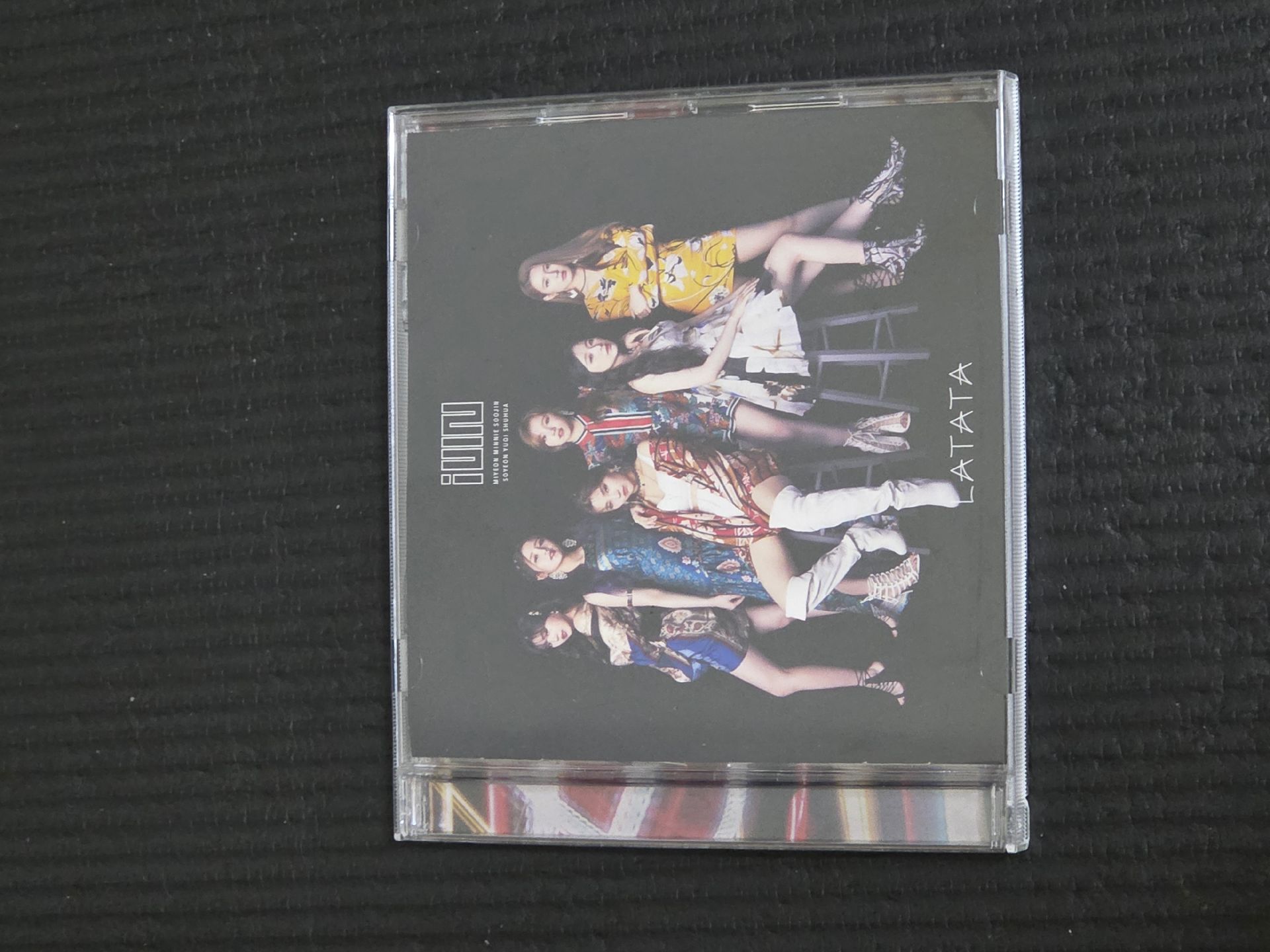 Latata通常盤