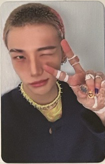 Karma單封專輯卡 鉉辰