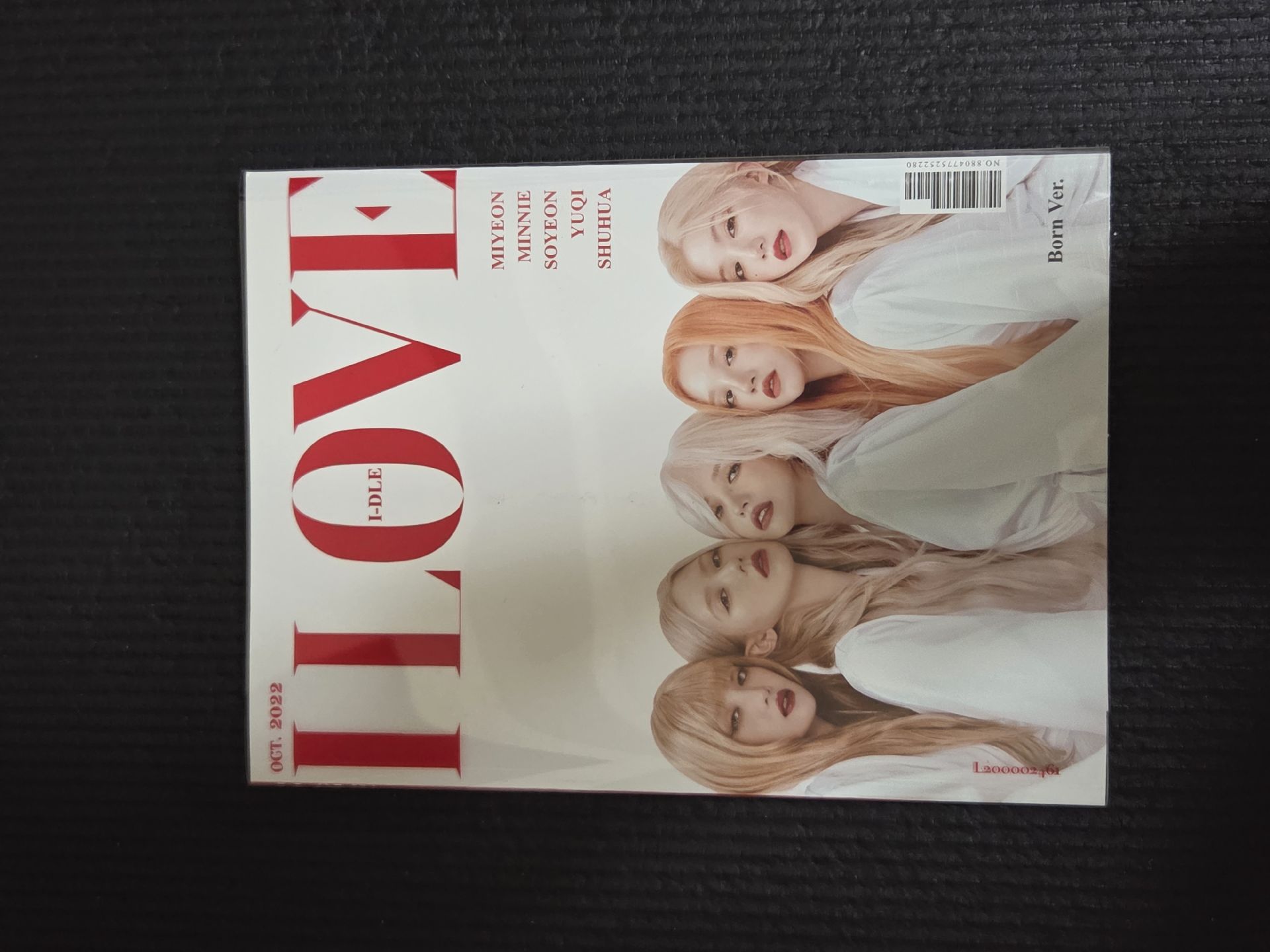 Born(封面有損，少膠片）