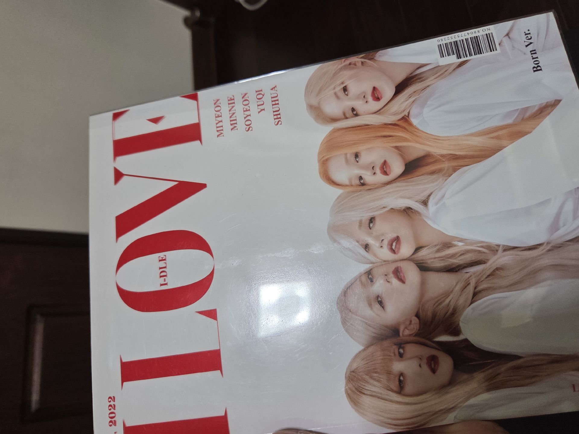 Born(封面有損，少膠片）