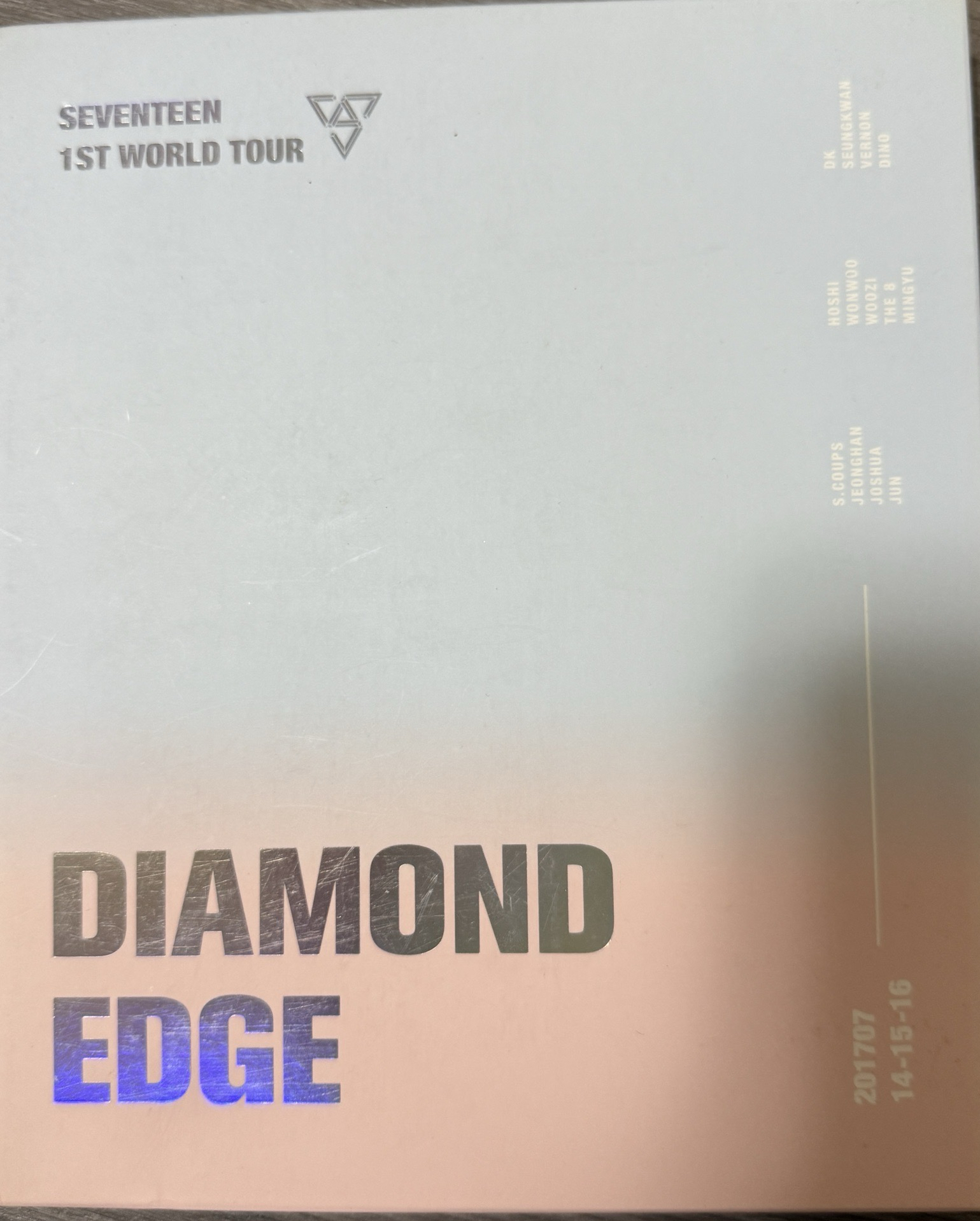 seventeen  2017  world tour diamond edge 