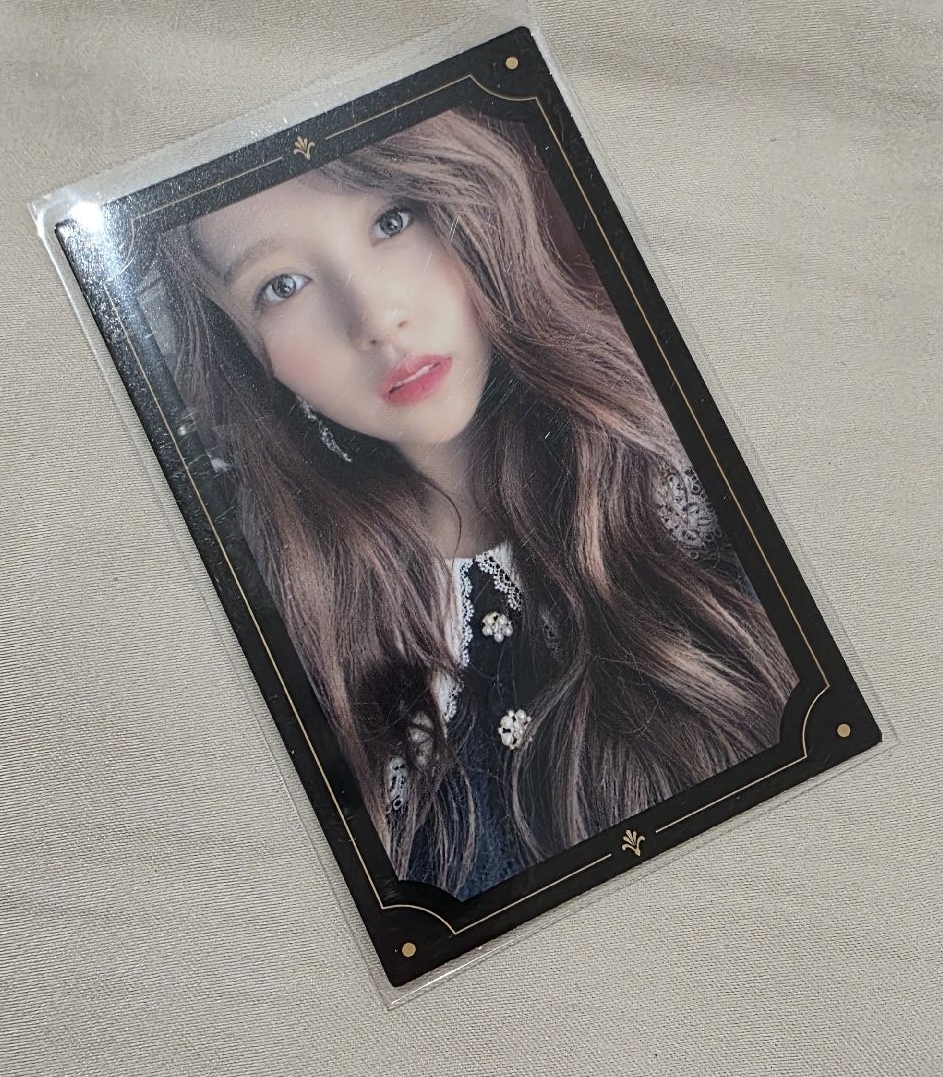 Mina專卡 the year of yes