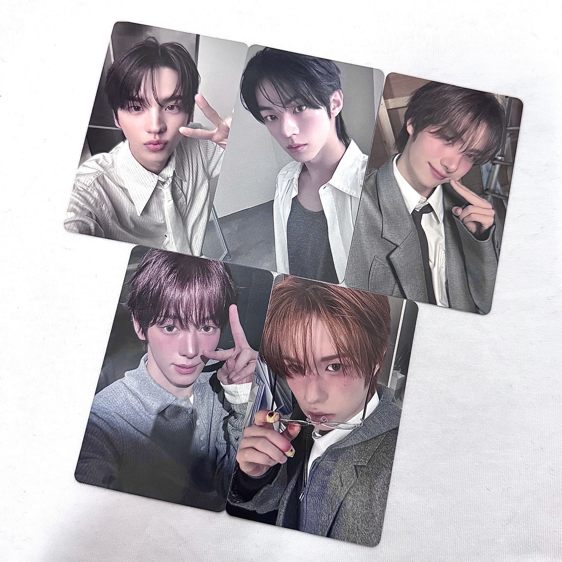 迷四環球特典五張少擊昏尼