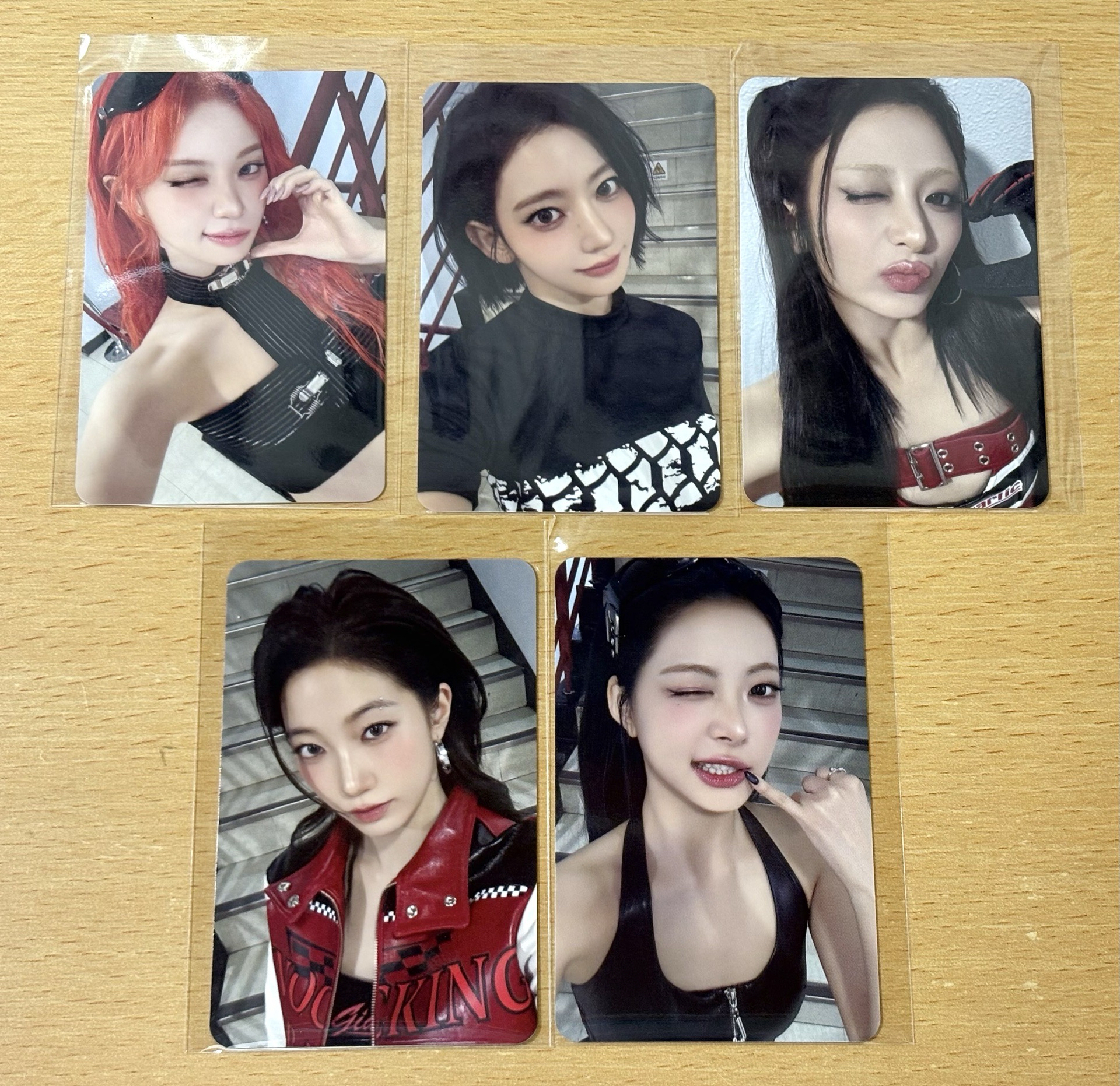 LE SSERAFIM SPAGHETTI 采源 櫻花 允真 一葉 恩採 Makestar MS 5.0 特典 小卡