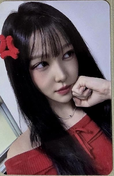 Yuju solo 迷三 MR 線上 特典