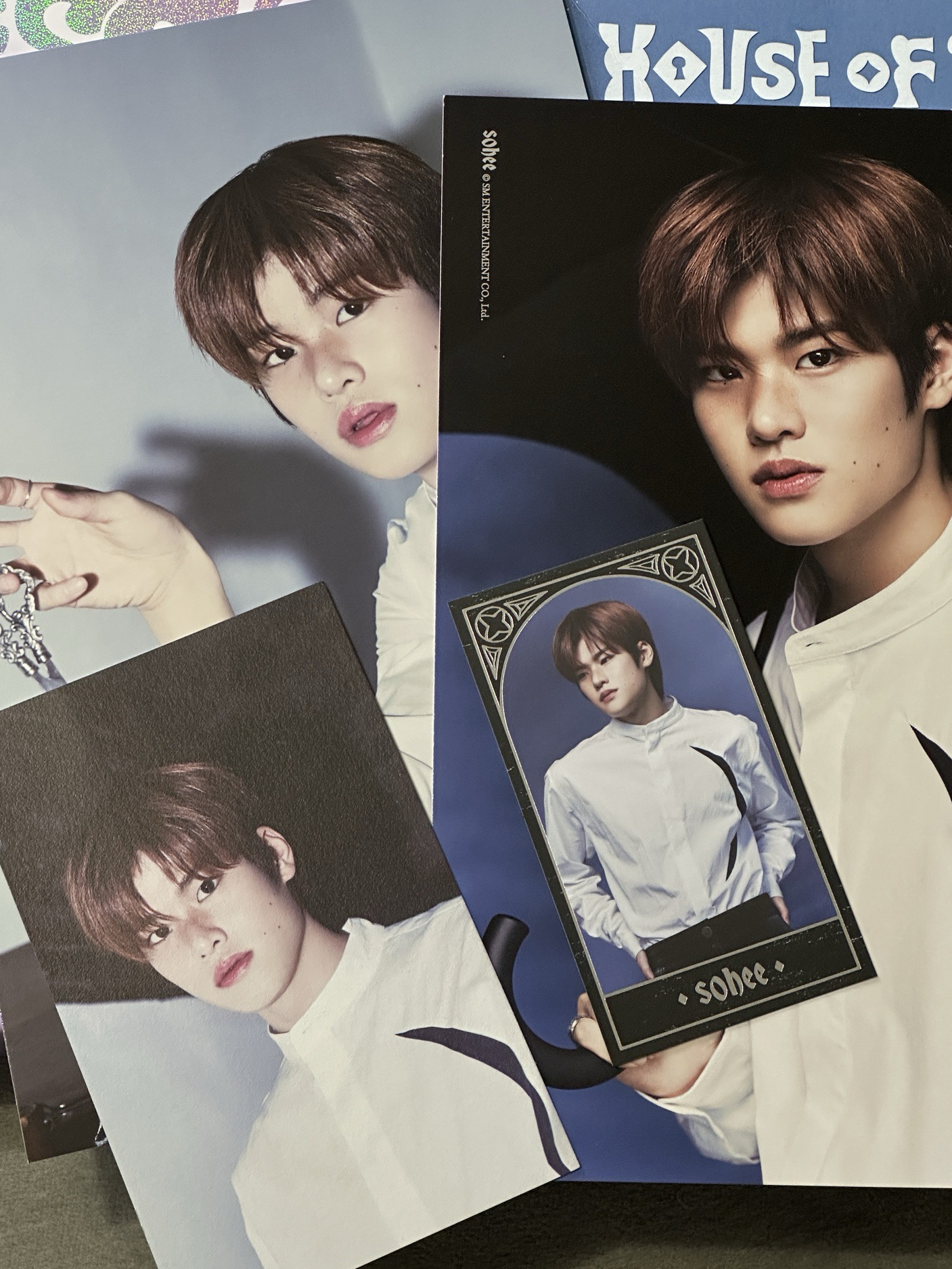 椅子 25年曆相關