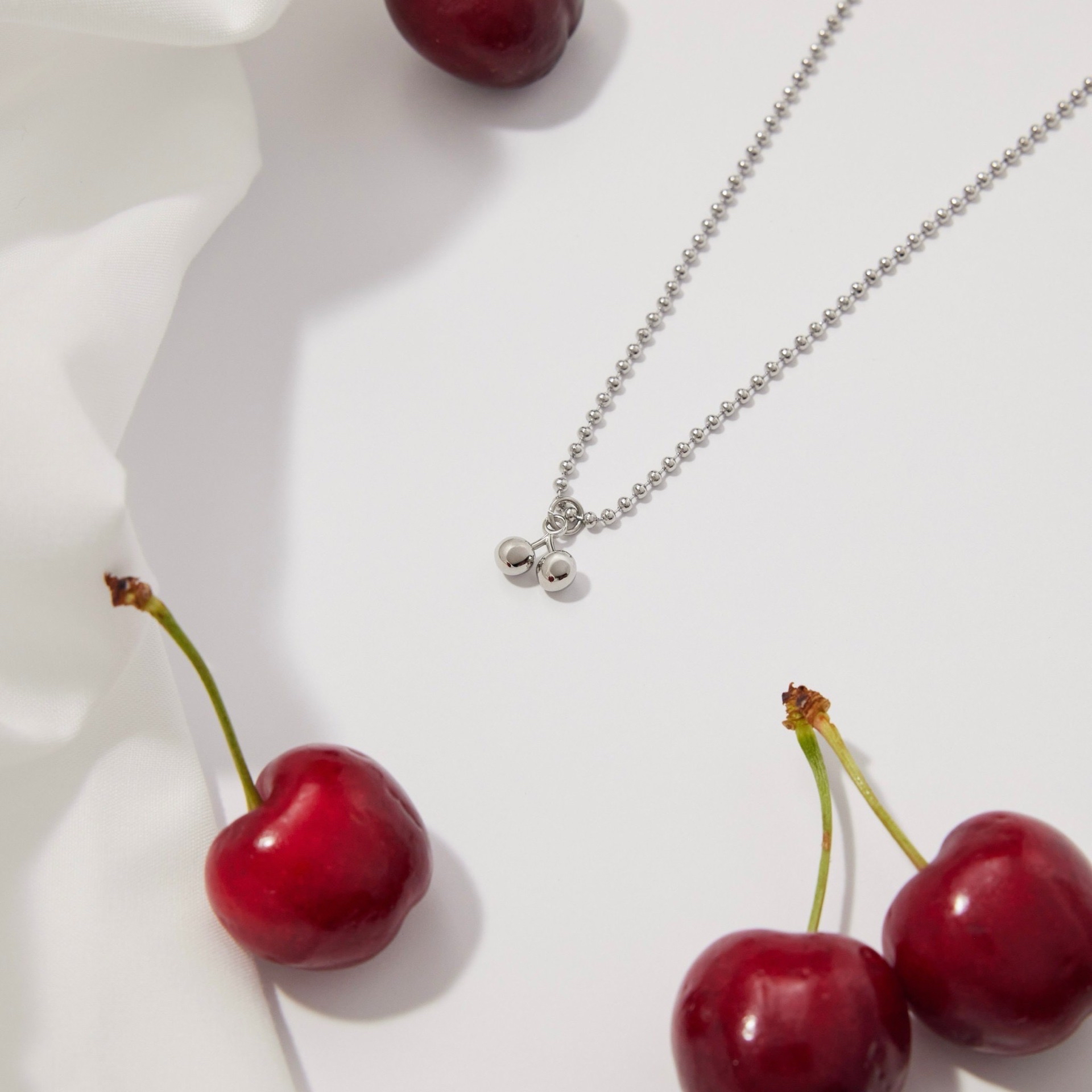 9週年 項鍊（哲）