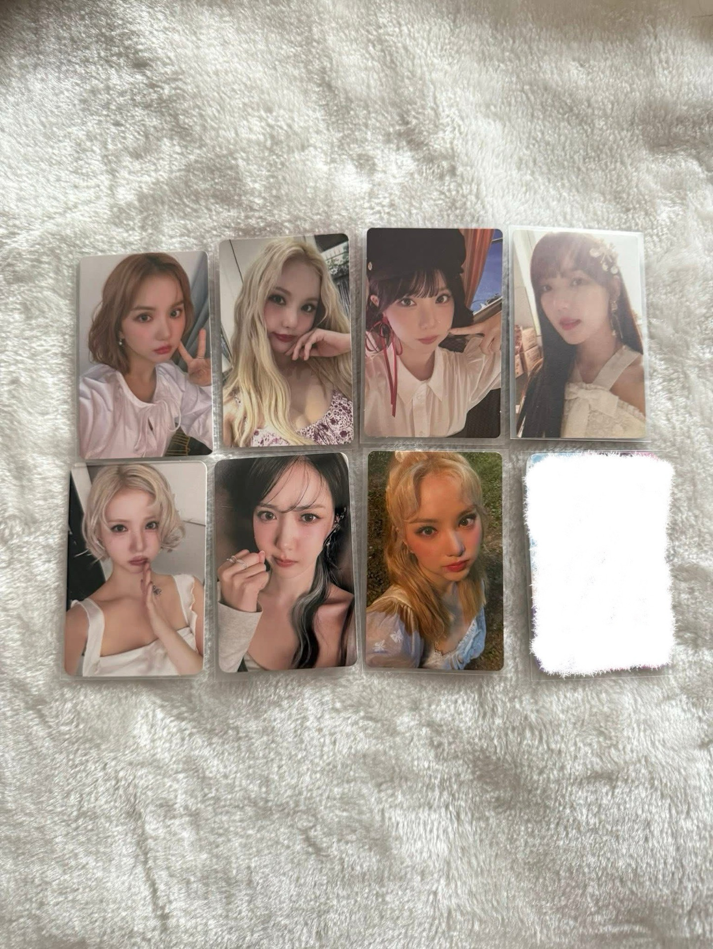 Gfriend Eunha Yerin SinB小卡