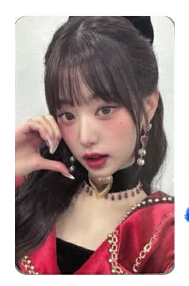 泰簽員（冷色調