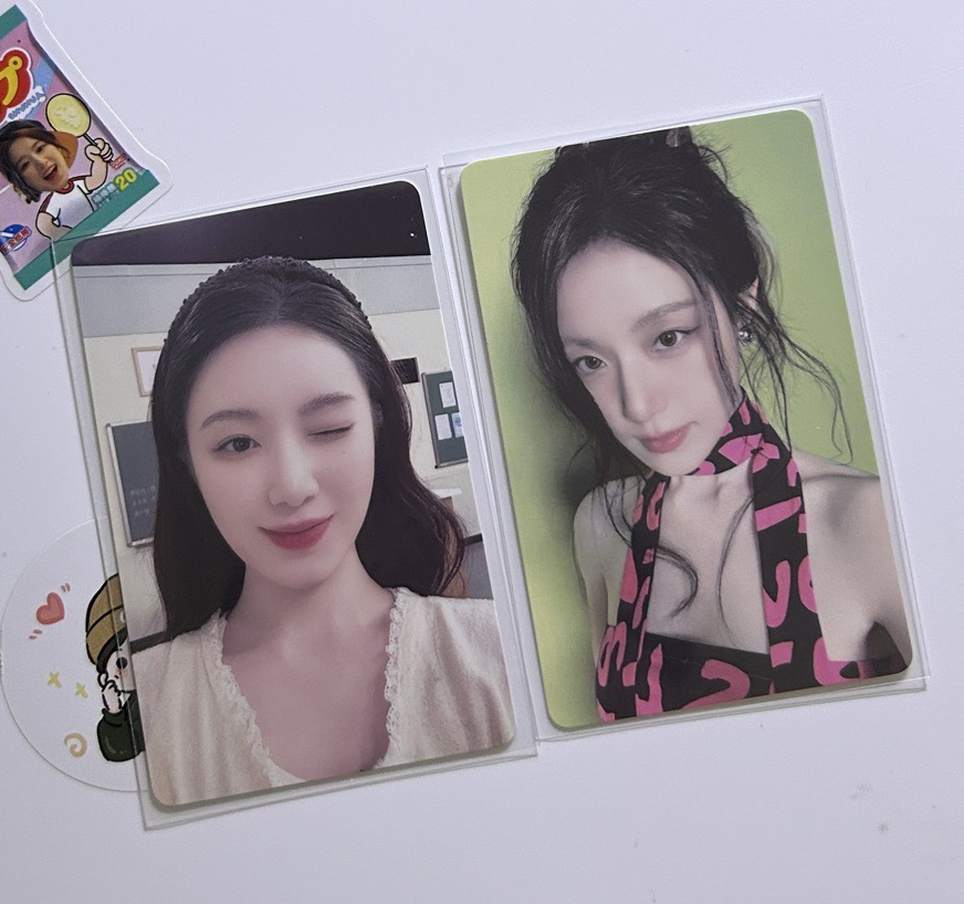 We are kms 1.0 特典卡 v2 v5