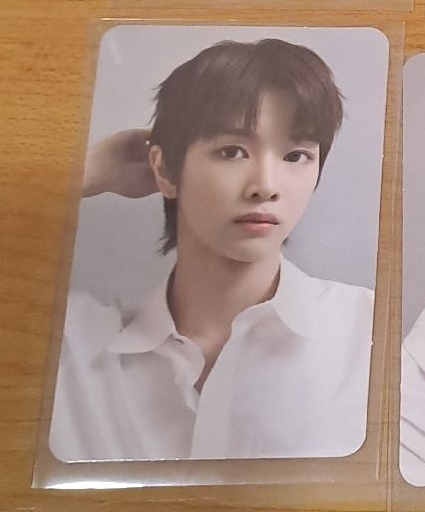 2024年曆隨機卡左