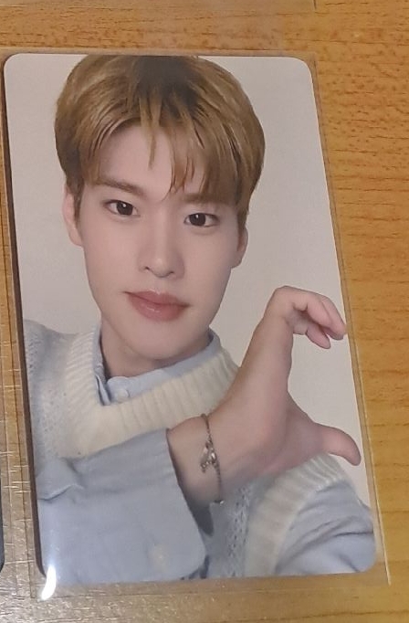 日本聖誕快閃店滿額卡