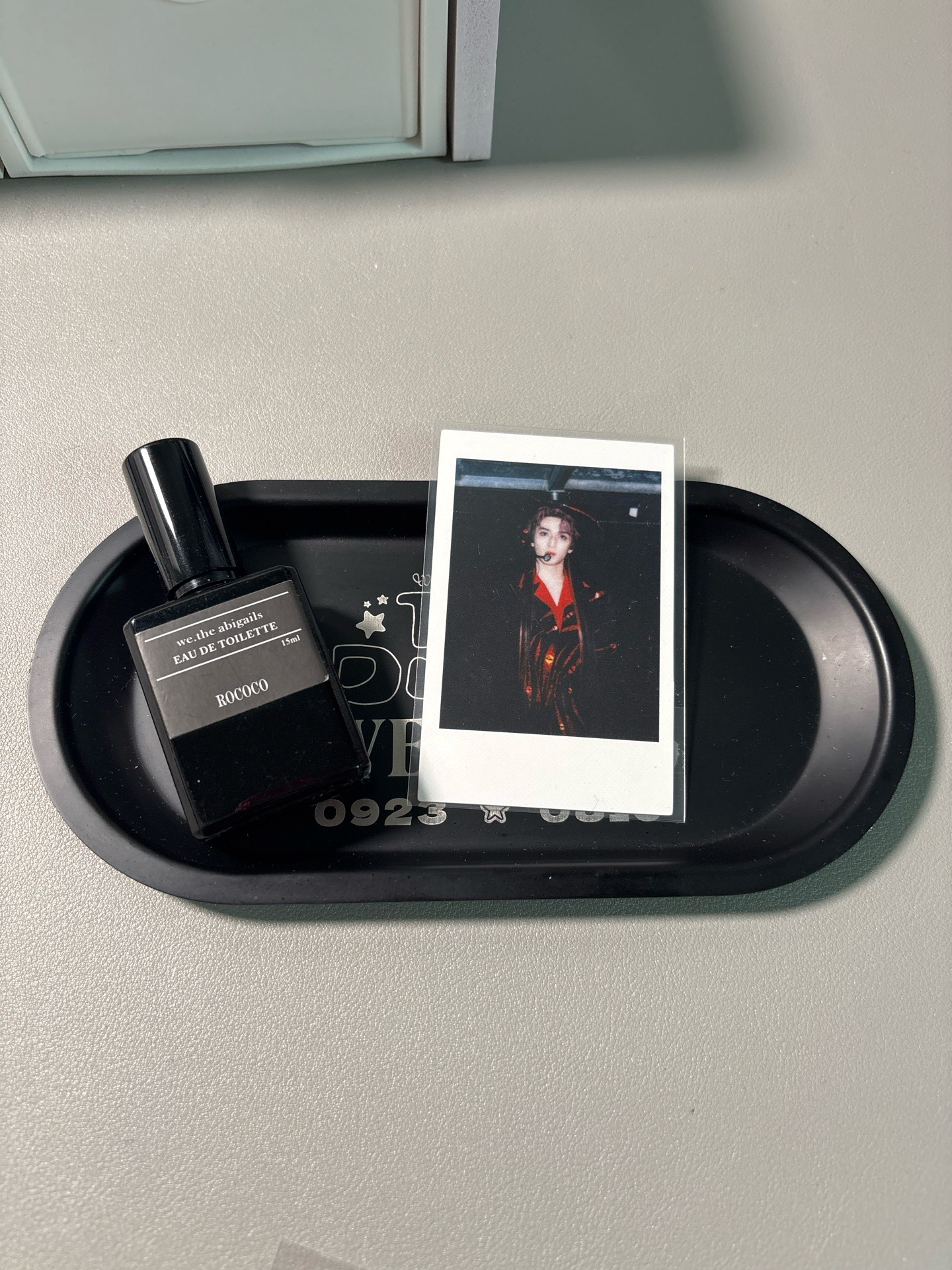 五週年紅髮拍立得