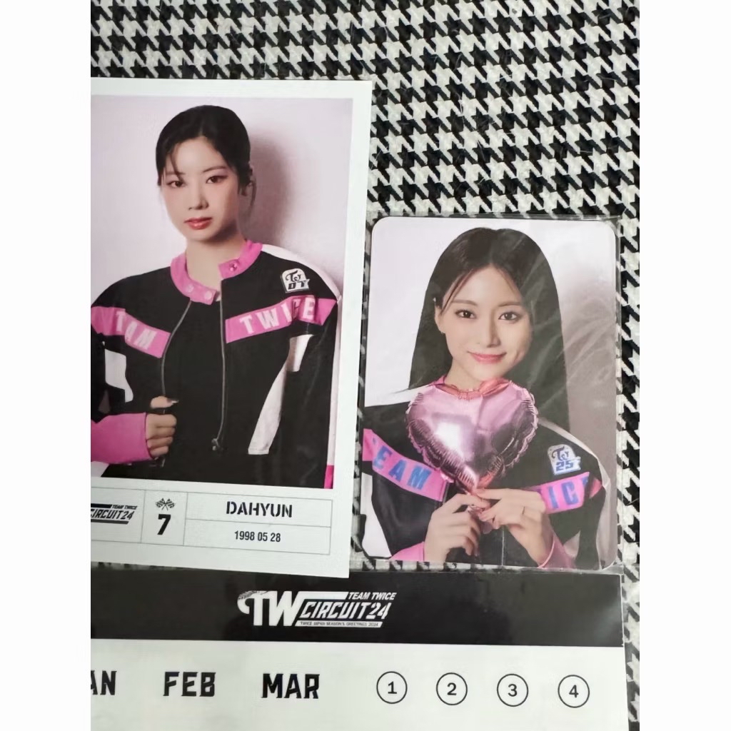 （全套現貨含子瑜特典）twice 絕版日本年曆組 TWICE 2024 小卡 子瑜 紗夏 多賢 momoMina彩瑛娜璉