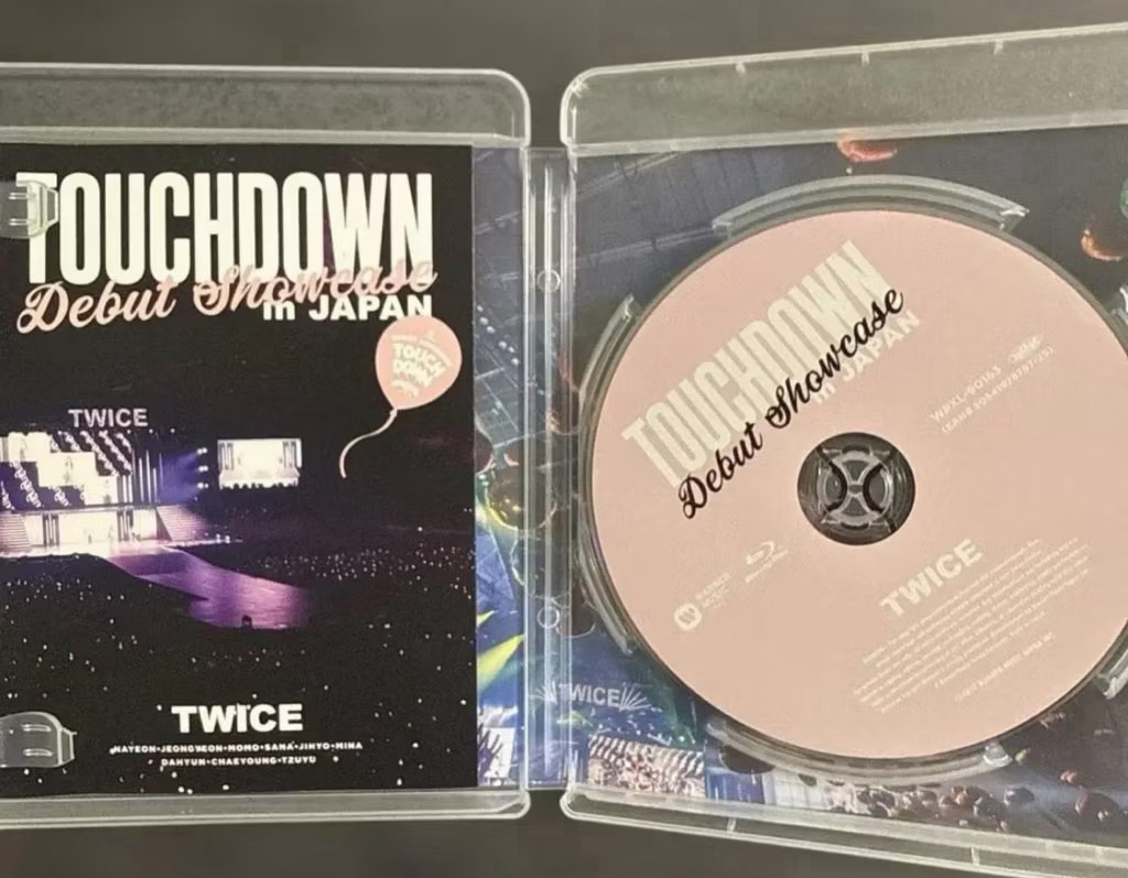 (現貨不拆出）絕版 twice 出道專輯 日本 出道showcase DVD 日巡