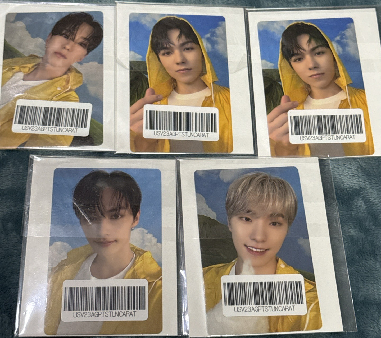 雨衣特典卡 全新未拆含貼紙