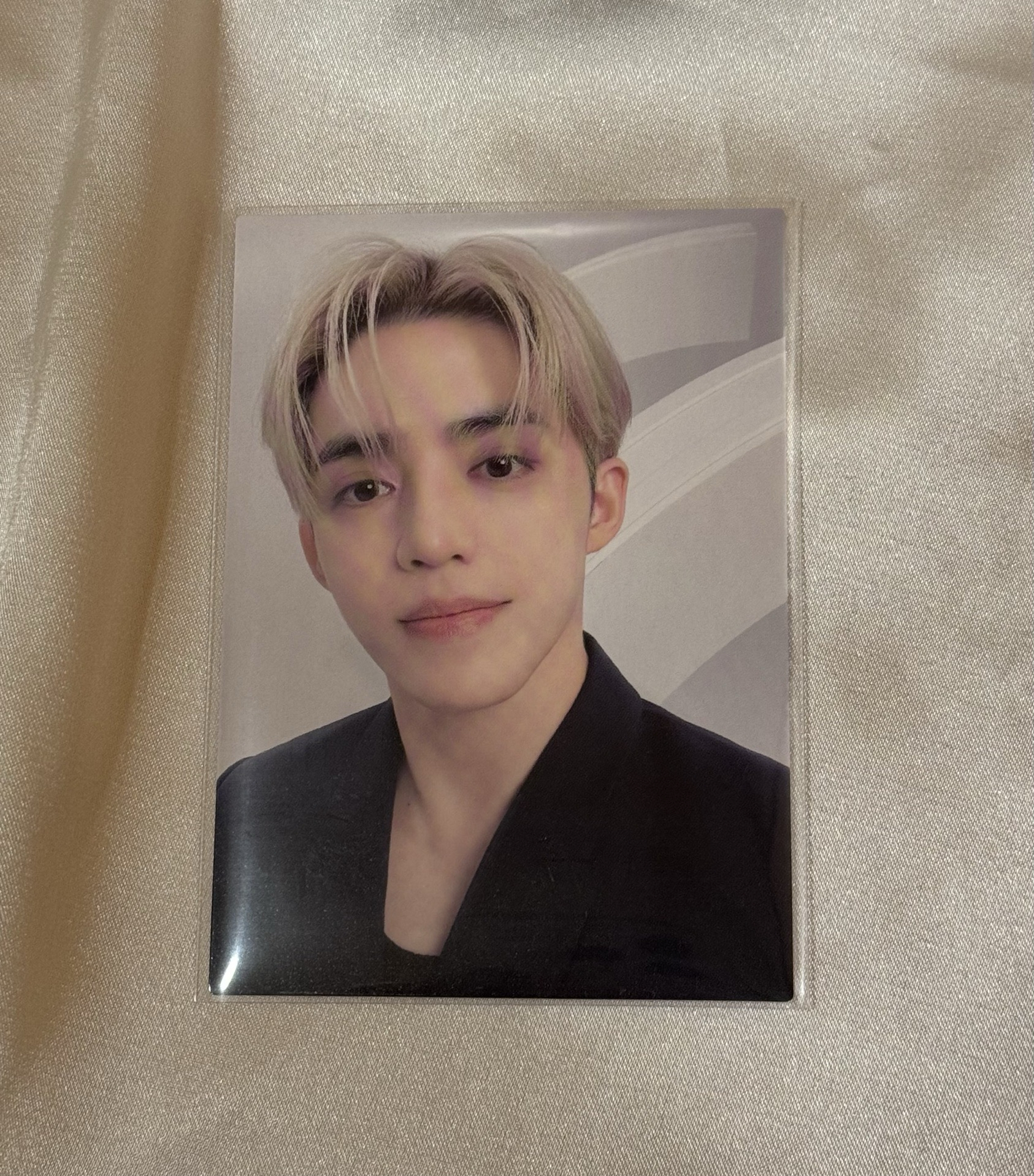 哲NEW_日巡卡包自拍