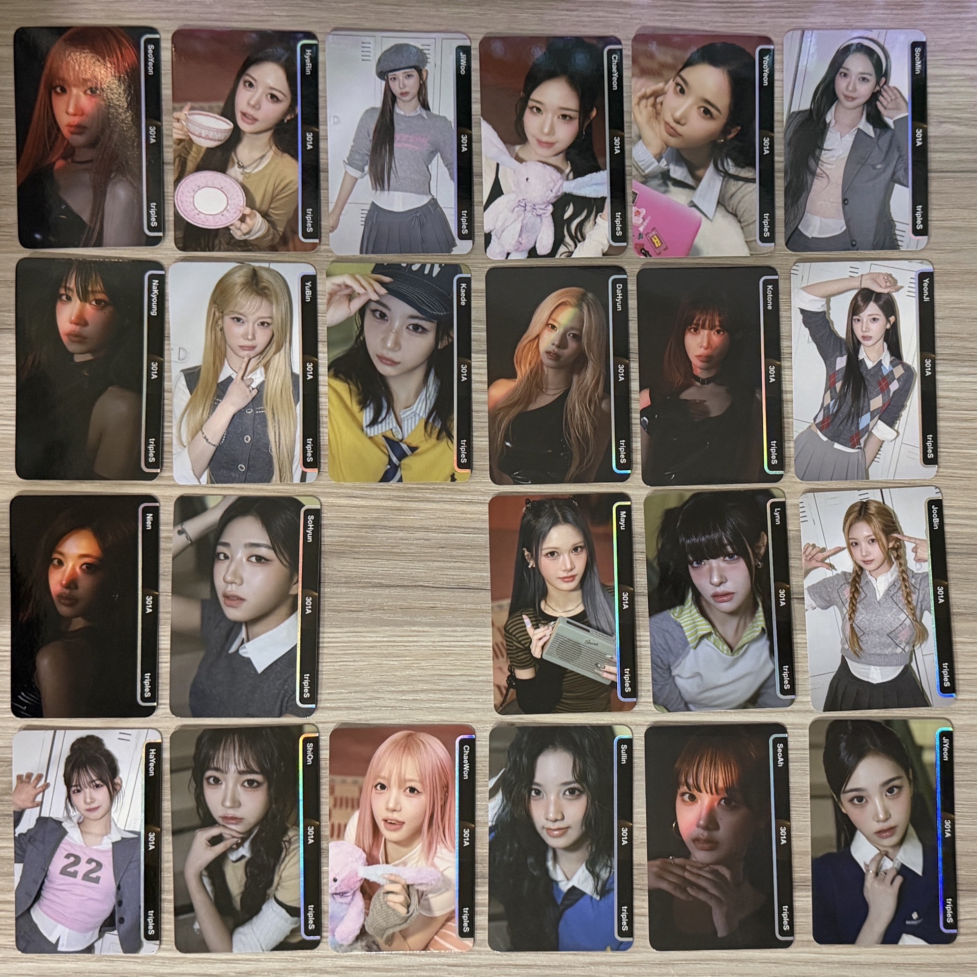 tripleS msnz OMA BB301 實體卡(僅實體）