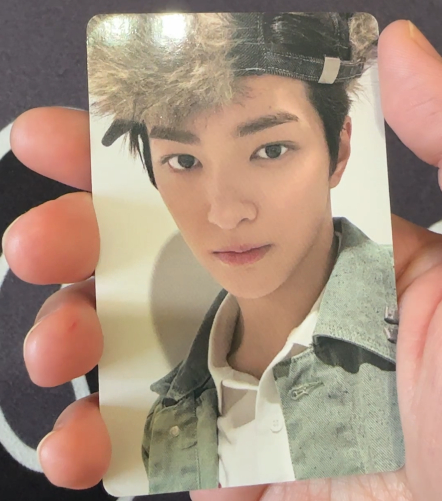 yzy4.0 鎬 卡面有損