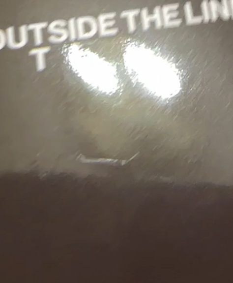 yzy4.0 鎬 卡面有損