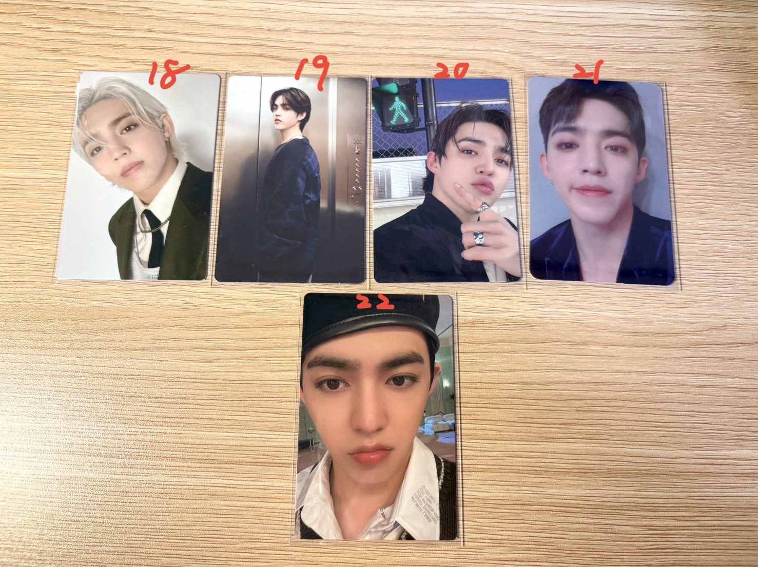 哲 專卡 特典 卡包 