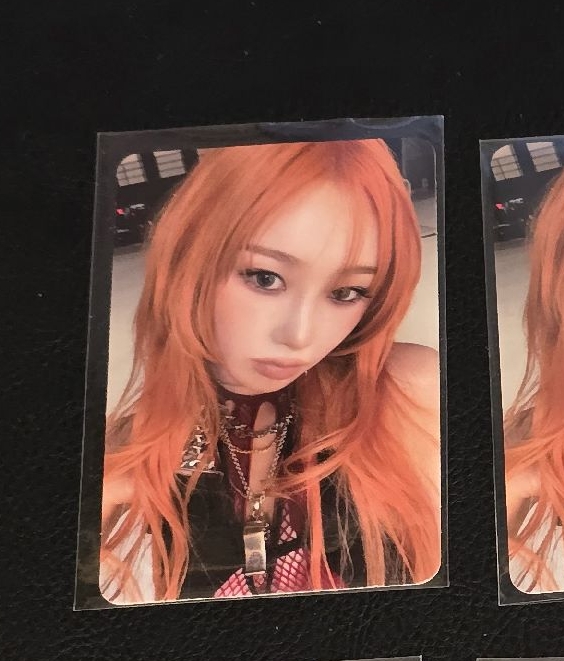 DW吉卡（上排1、2）