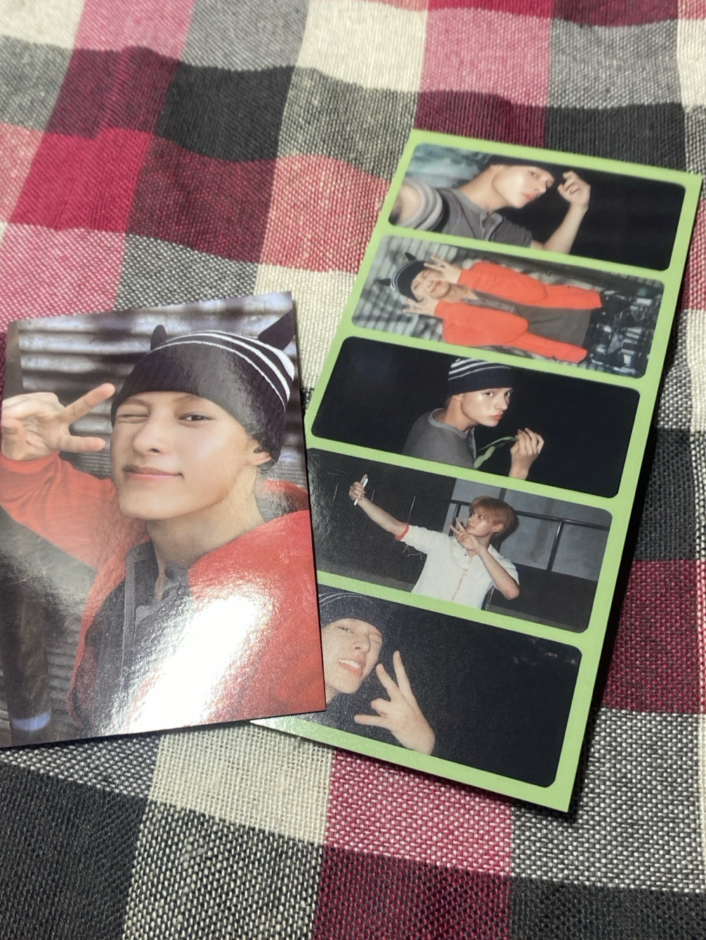 26年曆 wvs 特典卡趙雨凡 +26年曆 年曆卡 五宮格