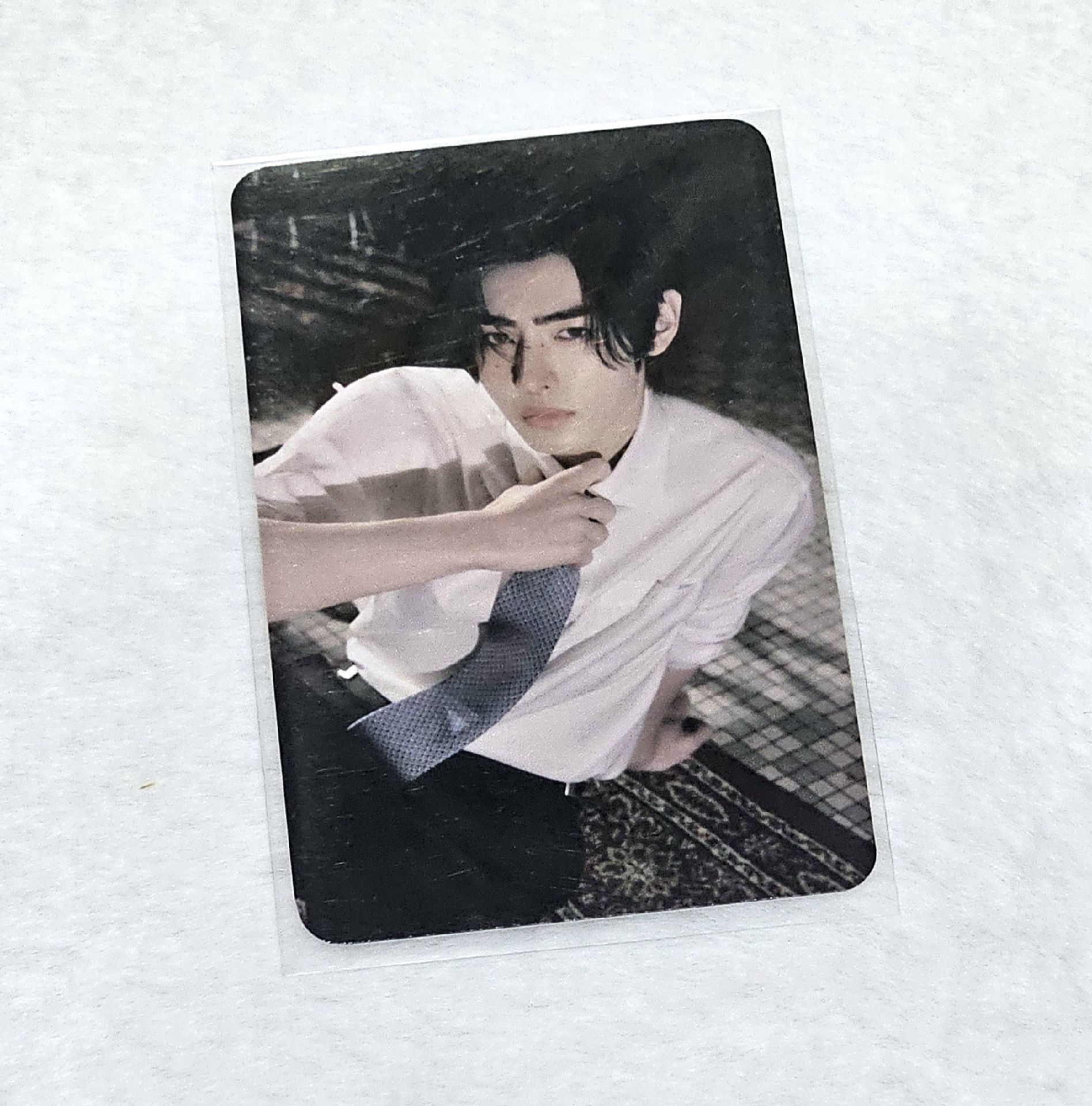 朴成訓 暗月MK扯領帶