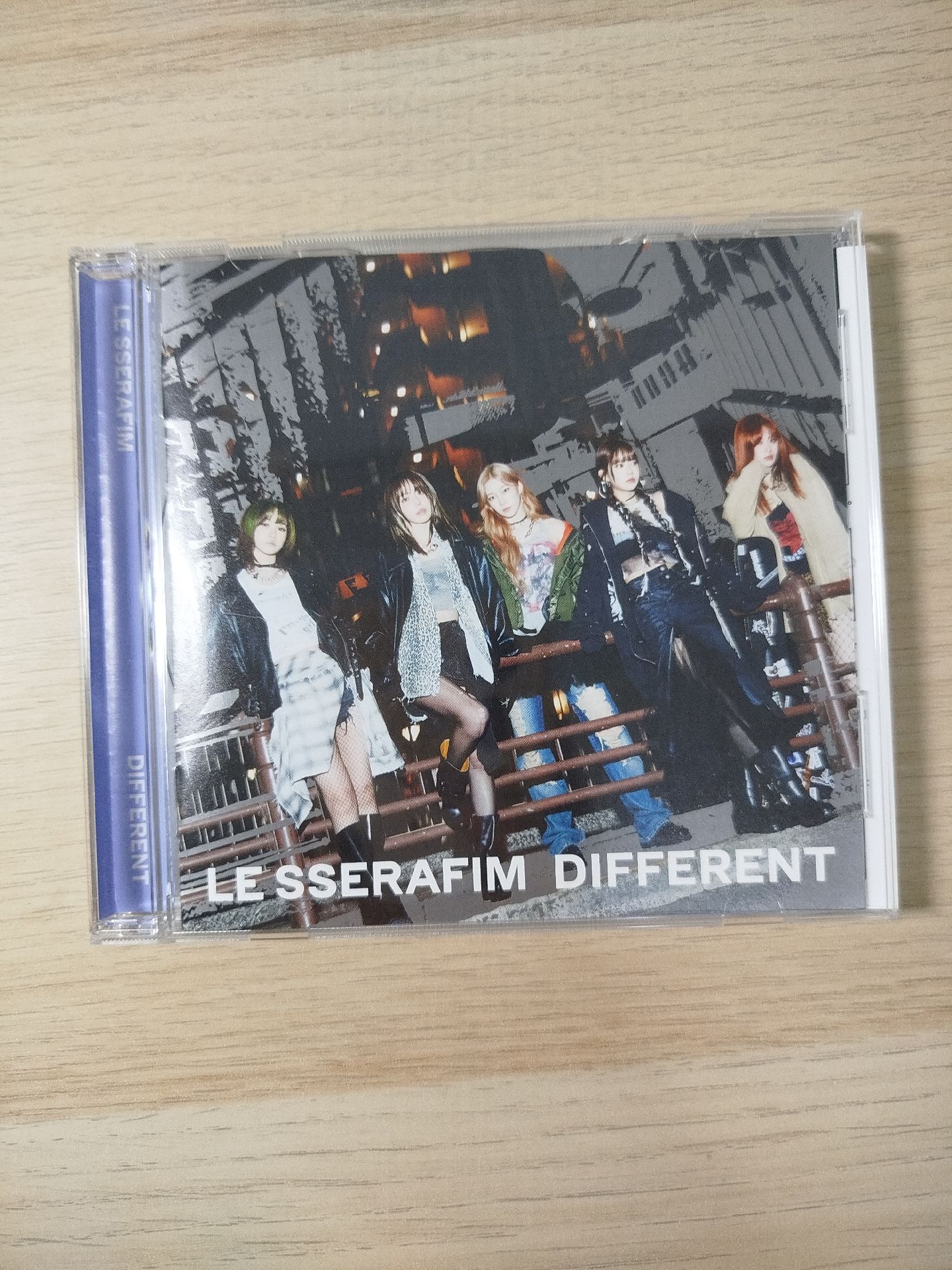 SPAGHETTI/DIFFERENT 空專