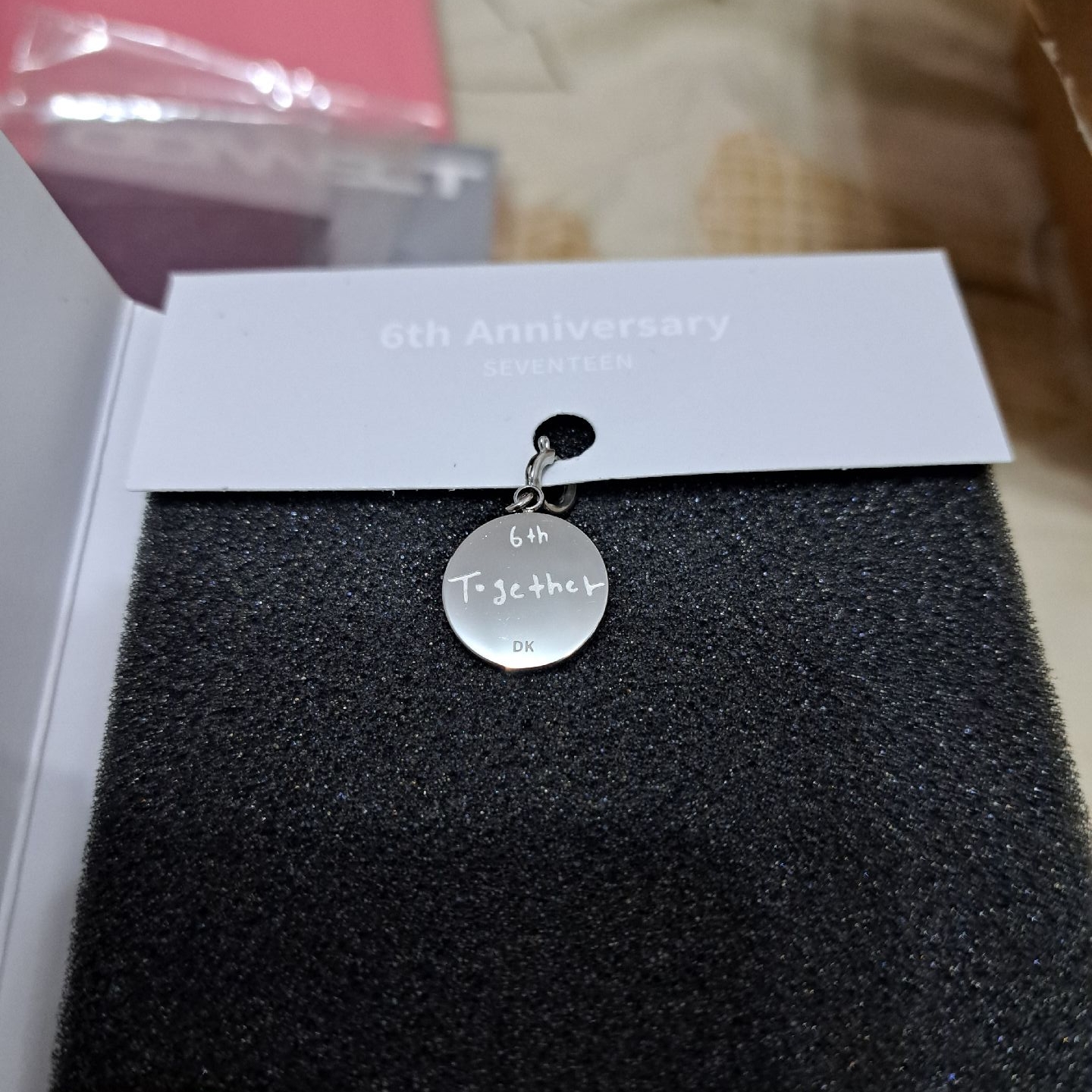 SEVENTEEN 六週年吊墜 碩珉