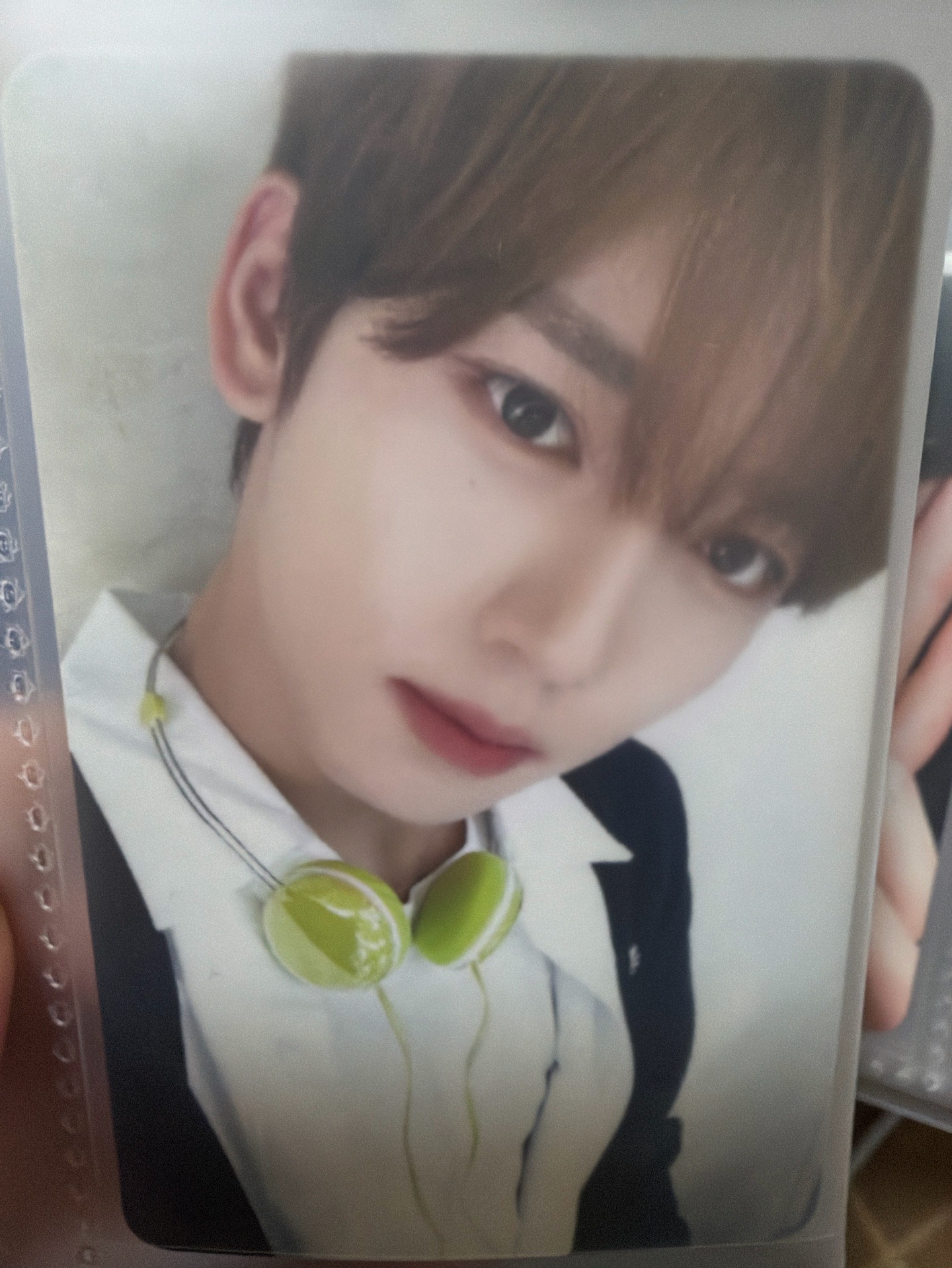 耳機辰「中背」