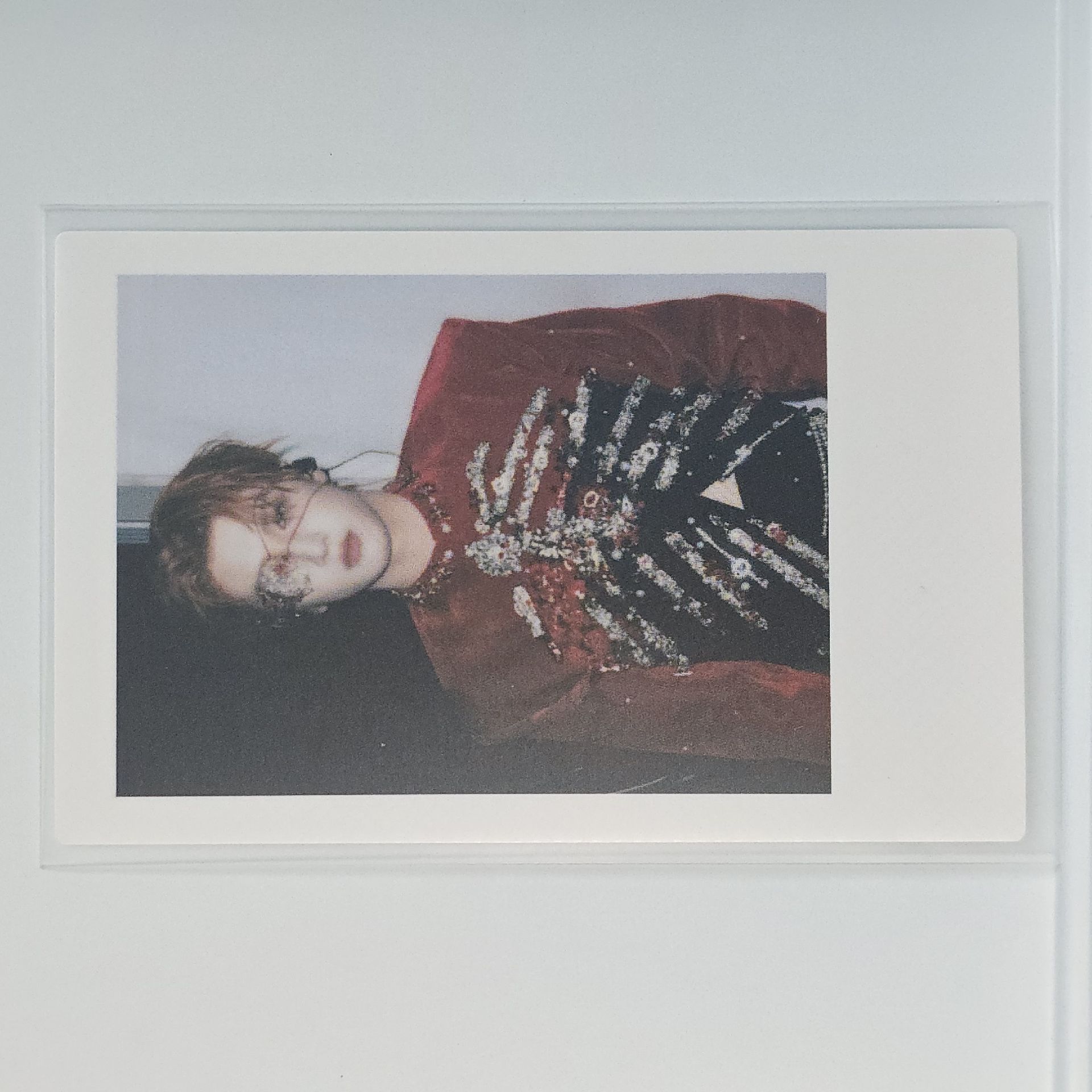 嚴浩翔橘髮拍立得