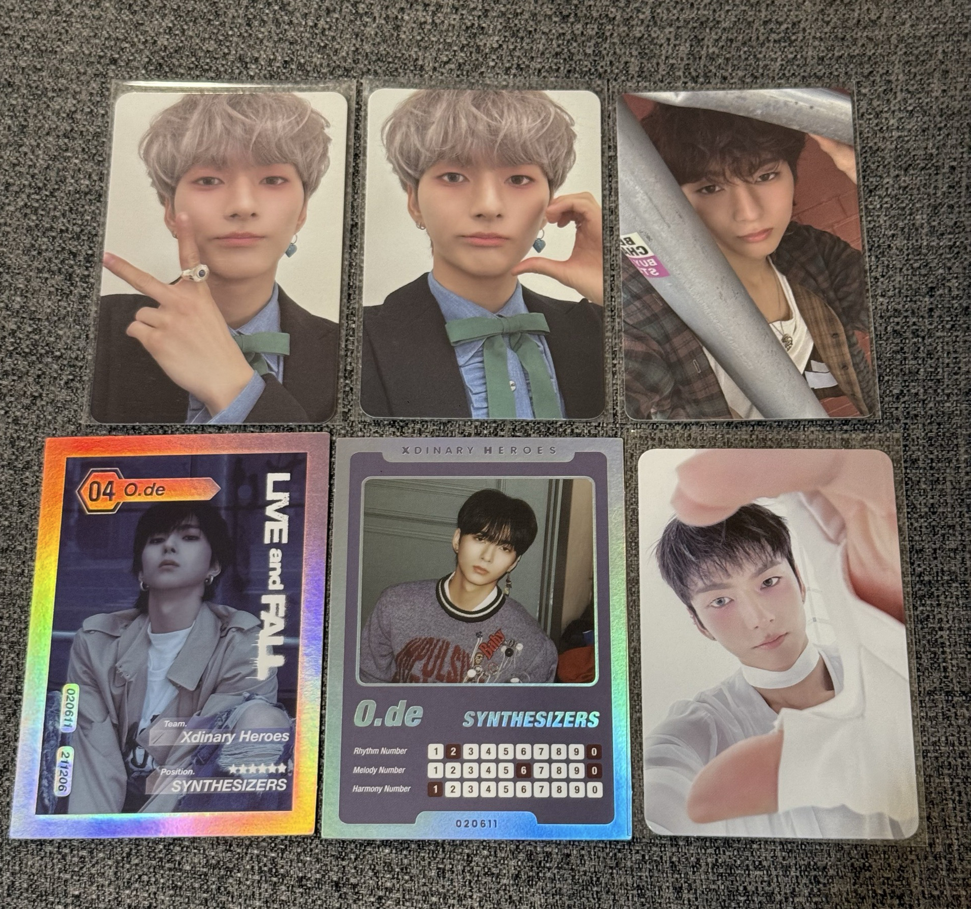 Xdinary Heroes O.de 小卡