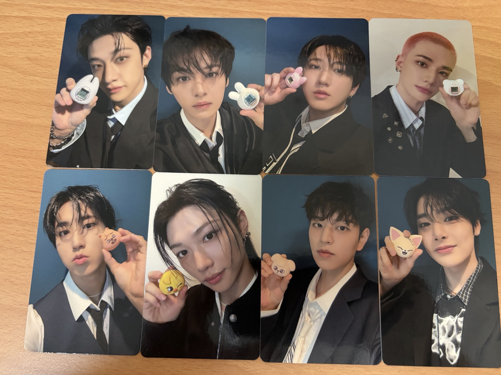 SKZOO x TAMAGOTCHI 電子雞 周邊卡（一套8張）