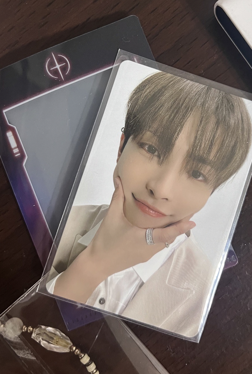 金弘中 第二週VR小卡