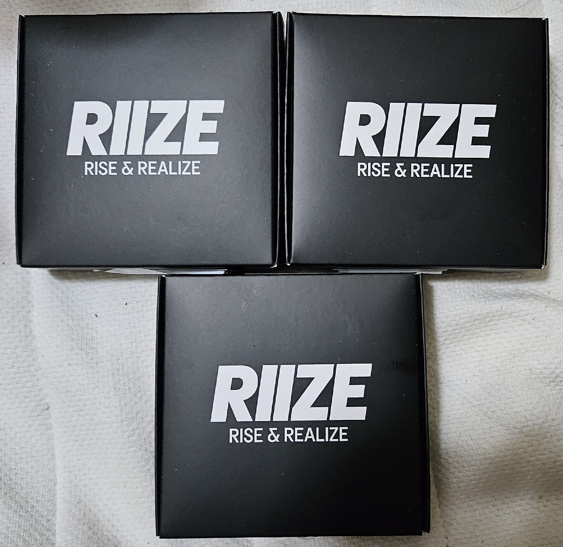 RIIZE 手燈環 黑 醬彬安