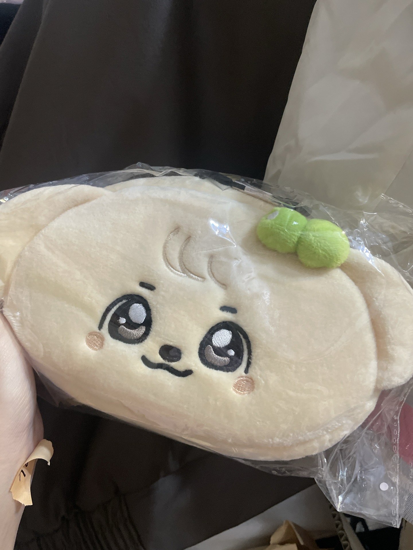 Ive. 安第一代化妝包 +clio代言卡 4張