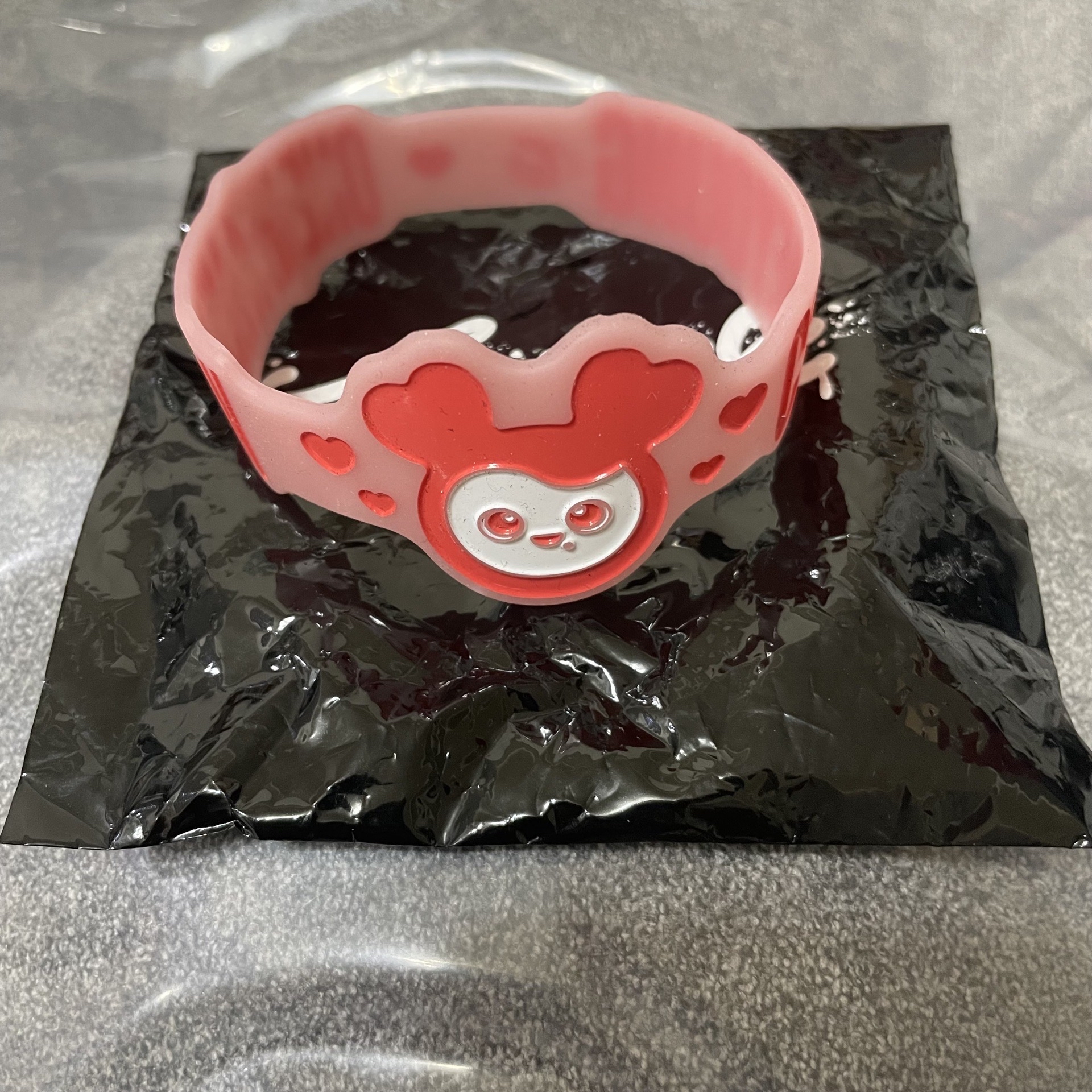 全新 彩瑛 夜光矽膠手環（可當綁物）